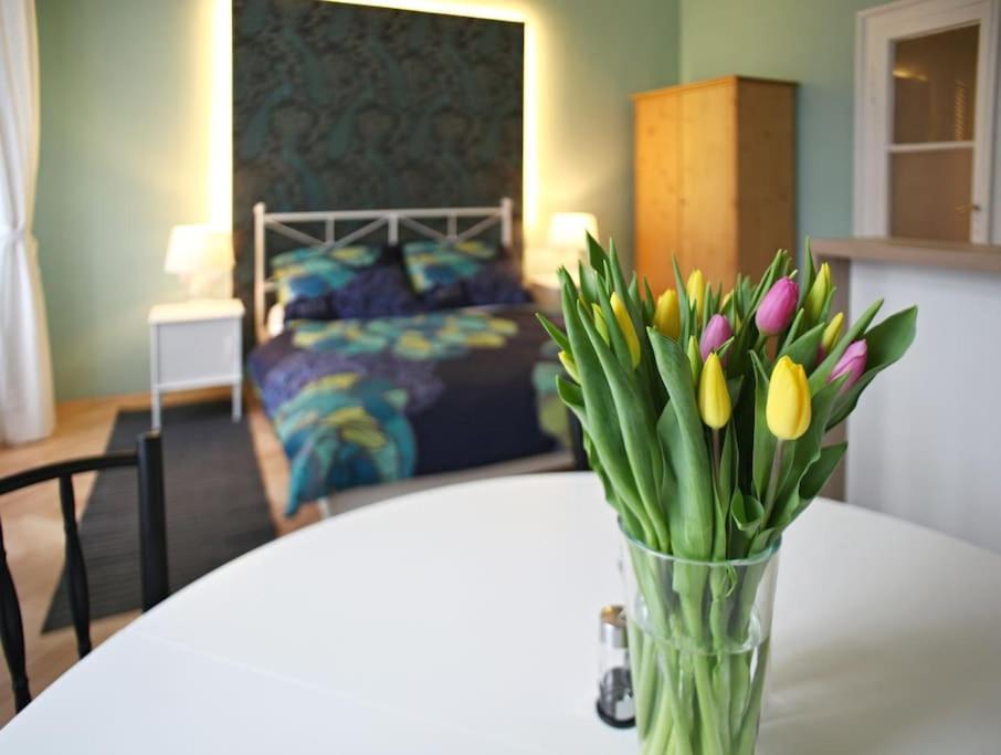 Park View Apartment *